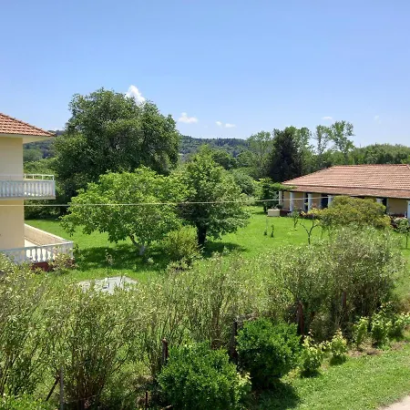 Apartament Kostas *